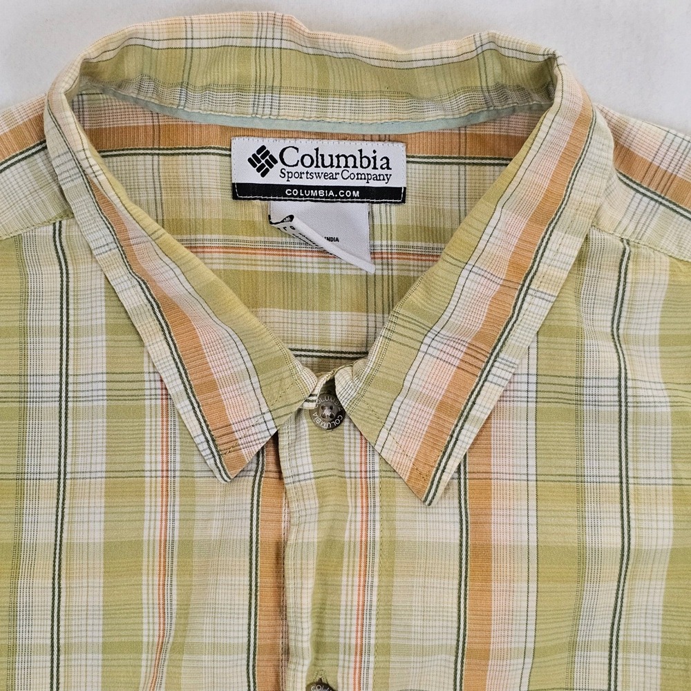Columbia Sportswear Mens Large Green Orange Plaid Short‎ Sleeve Button Up AM7613